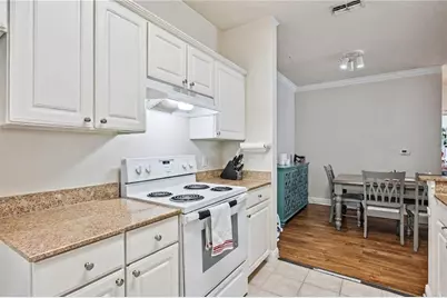 200 Southern Pecan Circle #104, Winter Garden, FL 34787 - Photo 8