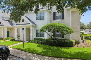 200 Southern Pecan Cir, Winter Garden, FL 34787 - Photo 2