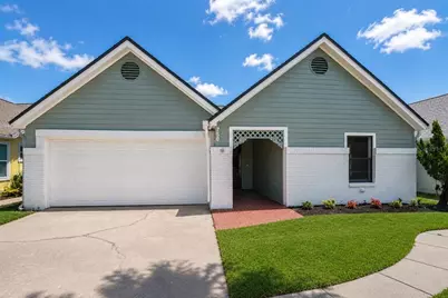 756 Pine Shores Circle, New Smyrna Beach, FL 32168 - Photo 1