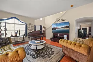 335 Churchill Ct, Kissimmee, FL 34759 - Photo 2