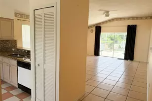 2705 Chatham Cir, Kissimmee, FL 34746 - Photo 6