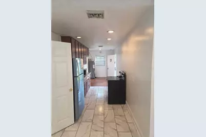 1243 Amaros Avenue, Orlando, FL 32811 - Photo 10