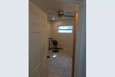 1243 Amaros Avenue, Orlando, FL 32811 - Photo 12