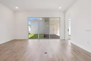 15143 Blue Peacock Ln, Winter Garden, FL 34787 - Photo 4
