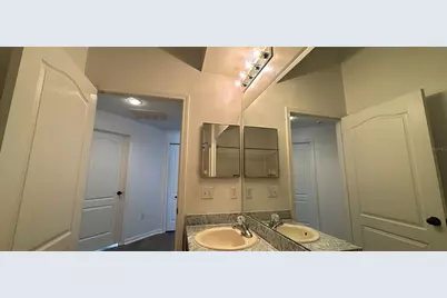 12602 Evington Point Drive, Riverview, FL 33579 - Photo 8