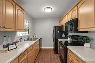 9550 Brimton Dr, Orlando, FL 32817 - Photo 8