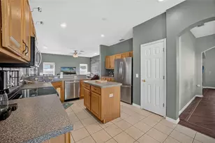 532 Kildrummy Dr, Davenport, FL 33896 - Photo 6