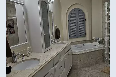 618 Crossfield Circle, Venice, FL 34293 - Photo 10