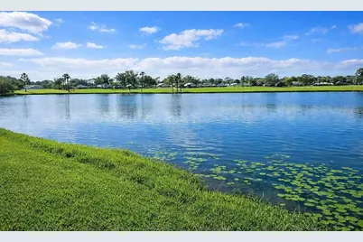 618 Crossfield Circle, Venice, FL 34293 - Photo 24