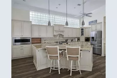 618 Crossfield Circle, Venice, FL 34293 - Photo 2