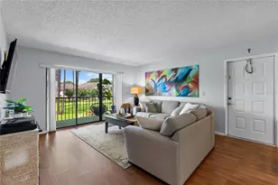 8217 Sun Spring Cir, Orlando, FL 32825 - Photo 4