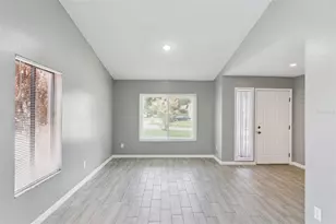 1431 Sackett Cir, Orlando, FL 32818 - Photo 2