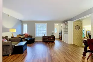 11805 N 51st St, Temple Terrace, FL 33617 - Photo 10
