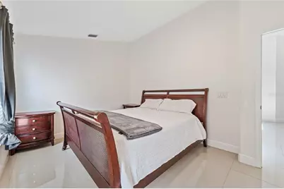 7827 Myrtle Oak Lane, Kissimmee, FL 34747 - Photo 14