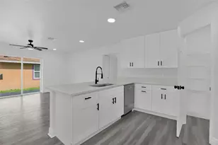 1704 W 15th St, Sanford, FL 32771 - Photo 8