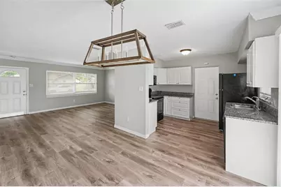 4101 Bluefish Drive SE, Saint Petersburg, FL 33705 - Photo 4
