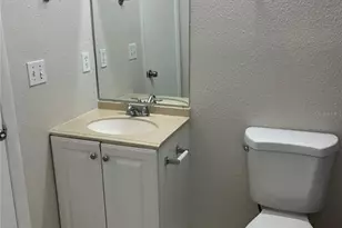 4372 Middlebrook Rd, Orlando, FL 32811 - Photo 10
