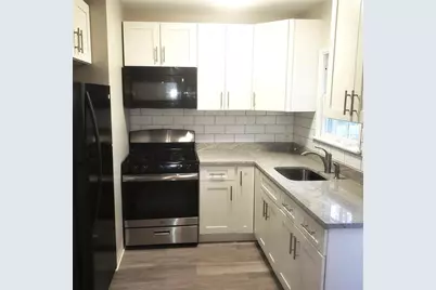 2259 2nd Ave N, Saint Petersburg, FL 33713 - Photo 2