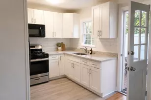 2259 2nd Ave N, Saint Petersburg, FL 33713 - Photo 2