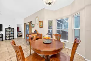 1464 Crawford Dr, Apopka, FL 32703 - Photo 4