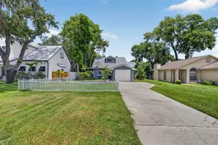 1871 Bryan Ave, Winter Park, FL 32789 - Photo 2