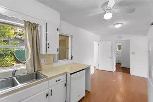 439 W Wisconsin Ave, Deland, FL 32720 - Photo 12