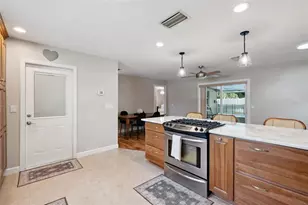 102 Aspen Pl, Longwood, FL 32750 - Photo 8