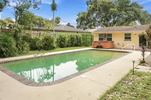 1228 Spring Lake Dr, Orlando, FL 32804 - Photo 22