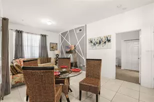 4005 Venetian Bay Dr, Kissimmee, FL 34741 - Photo 4