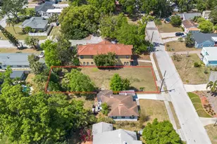 202 E Esther St, Orlando, FL 32806 - Photo 1