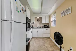 6017 Candlewood Ln, Orlando, FL 32809 - Photo 14