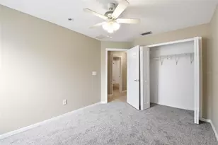 5337 Outlook Way, Zephyrhills, FL 33541 - Photo 32