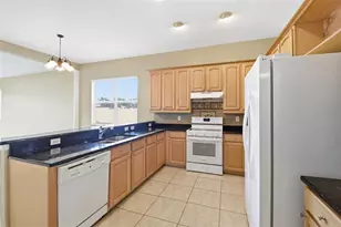 5337 Outlook Way, Zephyrhills, FL 33541 - Photo 22
