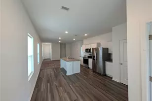 35491 Shade Fern Ln, Zephyrhills, FL 33541 - Photo 6
