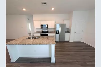 35491 Shade Fern Lane, Zephyrhills, FL 33541 - Photo 4