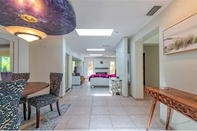 2425 Lake Sue Drive, Orlando, FL 32803 - Photo 12