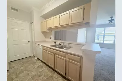 5616 Pinnacle Heights Circle #308, Tampa, FL 33624 - Photo 10