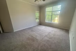 5616 Pinnacle Heights Cir, Tampa, FL 33624 - Photo 4