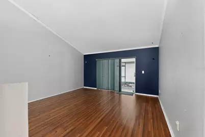 3205 Laurel Dale Drive, Tampa, FL 33618 - Photo 6