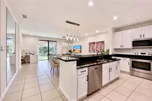 8458 Kelsall Dr, Orlando, FL 32832 - Photo 12
