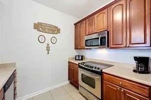 4024 Breakview Dr, Orlando, FL 32819 - Photo 12