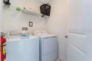 989 Splash Shot Pl, Davenport, FL 33896 - Photo 4