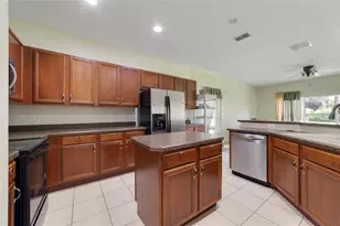 2300 Eagle Talon Ct, Kissimmee, FL 34746 - Photo 10