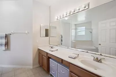 2589 Corbyton Court, Orlando, FL 32828 - Photo 10