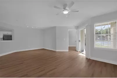 7300 Westpointe Boulevard #717, Orlando, FL 32835 - Photo 8