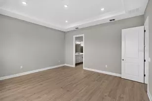 998 Tassleflower Trl, Saint Cloud, FL 34771 - Photo 16