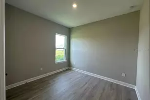 998 Tassleflower Trl, Saint Cloud, FL 34771 - Photo 12