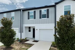 221 Mandovi St, Davenport, FL 33837 - Photo 2