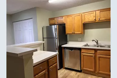 355 Lakepointe Drive #102, Altamonte Springs, FL 32701 - Photo 8