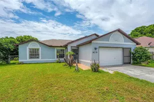 929 Albertville Ct, Kissimmee, FL 34759 - Photo 46
